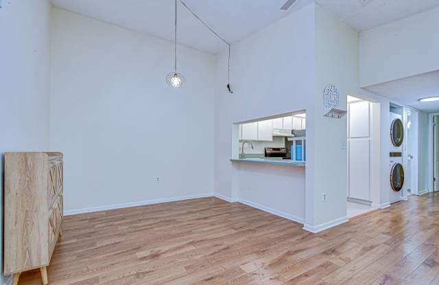 3161 Lake Pine Way South - F3 Gallery 4
