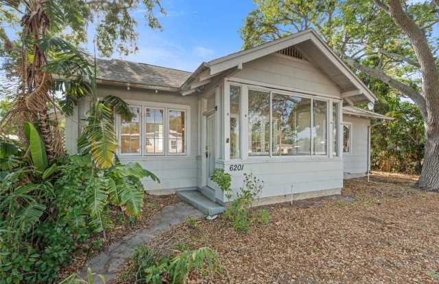 6201 6TH STREET S - 6201 6th Street South, St. Petersburg, FL 33705