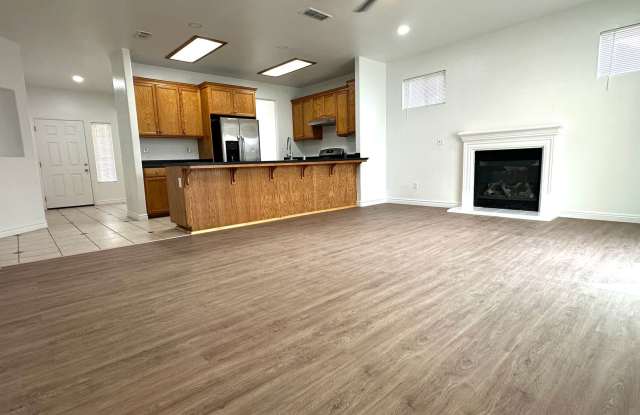 Turn-Key Gem at 1609 Emerald Dr — Open Layout, Fireplace & Modern Finishes! Gallery 3