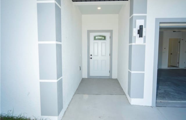 18141 E Wintergarden Avenue Gallery 2