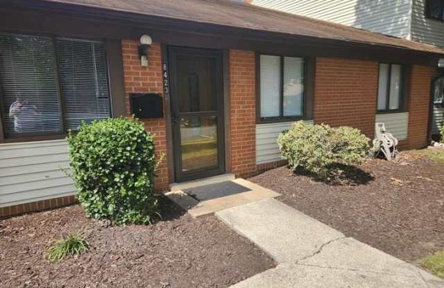 8423 JINETES Court Gallery 1