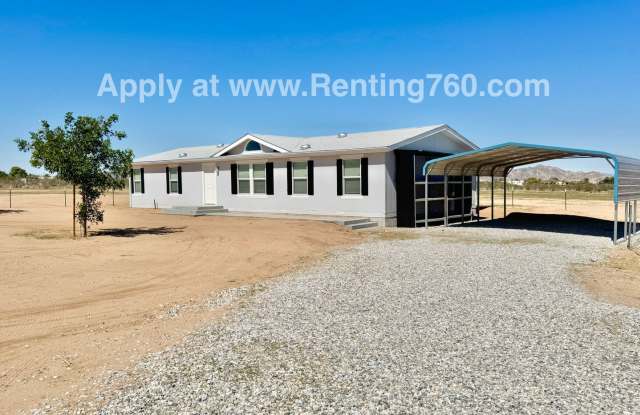 Huge 4 Bedroom Home!! photos photos