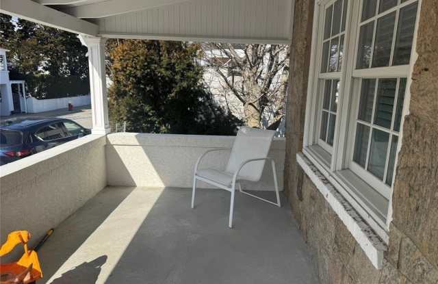 46 Clayton Avenue Gallery 2