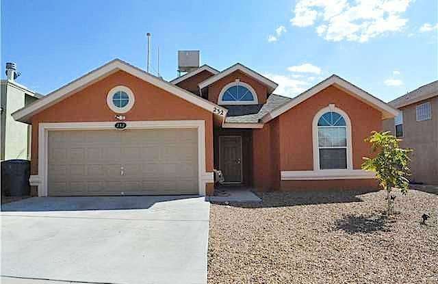 West El Paso 3 bed refrig A/C Home with Bonus Loft and Solar! photos photos