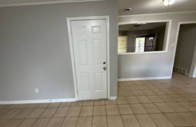 2780 Birchfield Cv Gallery 3