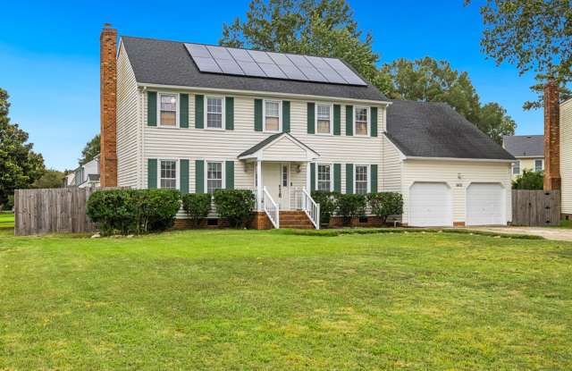 Come see this warm and welcoming 5 bedroom, 3 full bath home with 2,718 sq. ft. and beautiful hardwood floors! Gallery 4