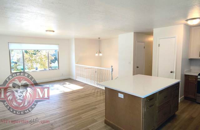 Updated 4 Bd 2 Ba Home in West Jordan Gallery 4
