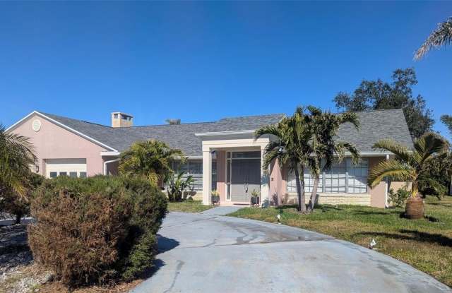 1009 KINGS COURT - 1009 Kings Court, Venice Gardens, FL 34293