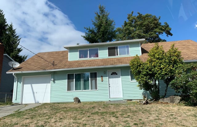 12342 SE 158th St. - 12342 SE 158th St, Renton, WA 98058