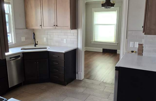 2505 Central Avenue photos photos