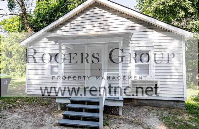 Homes for rent in Henderson NC - 529 Hatch Street - Schedule Showing Online at www.rentnc.net photos photos
