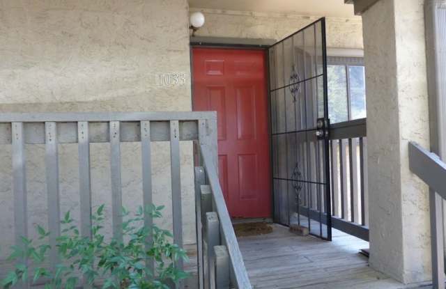 South Congress Condo Close to Downtown and HEB photos photos