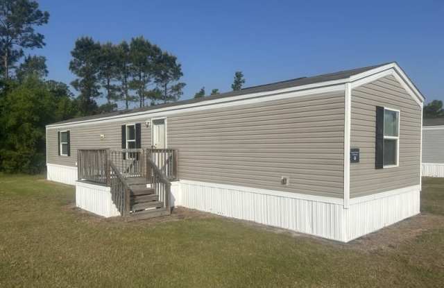 305 Banyan Ave. photos photos
