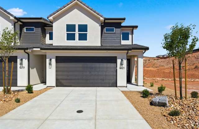 End Unit! New 3 Bedroom Townhome Gallery 1