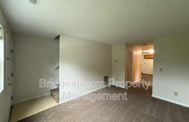4500 Elliot Ave photos photos