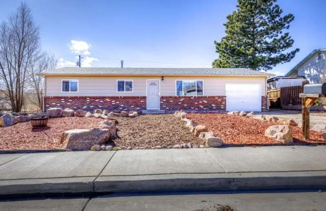 3 Bedroom/1 bath in Cheyenne Mountain area photos photos 3 Bedroom/1 bath in Cheyenne Mountain area photos photos