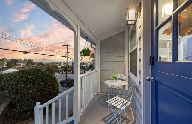 1326 Dorcas St photos photos