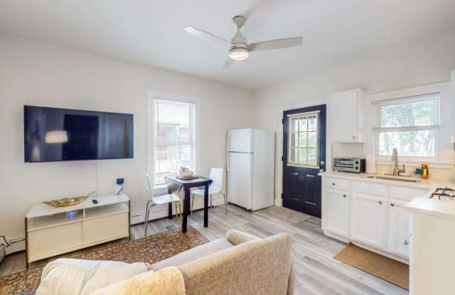 24 Hews St photos photos