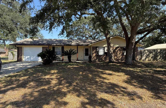 89 11th Avenue - 89 11th Avenue, Lake Lorraine, FL 32579