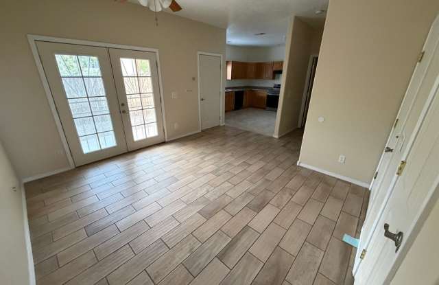2-Story Townhome Gallery 4