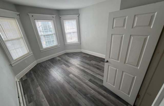 239 Lincoln Ave photos photos