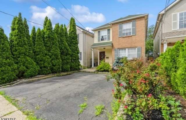 18 Henry St photos photos