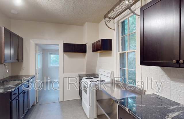 511 East Platte Avenue - 1 Gallery 4