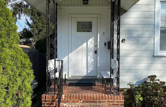 2983 Dorman Avenue - 1 photos photos