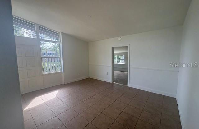 14804 N Boulevard Gallery 4