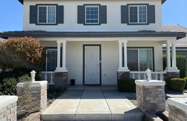 Spacious 5-bedroom, 3-bathroom home in Adelanto, CA. photos photos