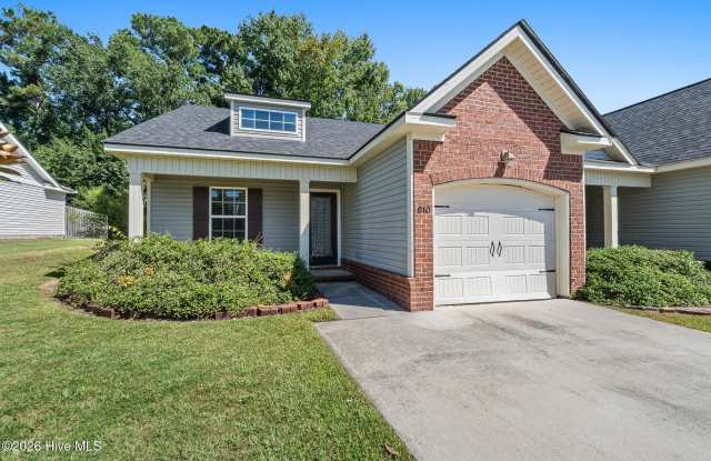 810 Whispering Willow Court Gallery 2