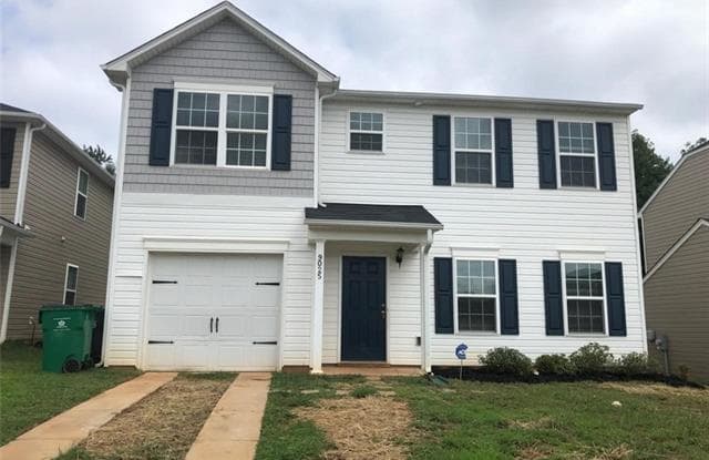 9025 Sharpes Circle - 9025 Sharpes Cir, Charlotte, NC 28214