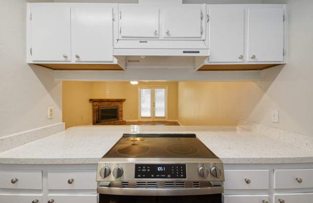 1340 Cherry Street - 6 photos photos