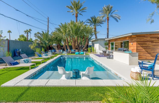 4401 E MITCHELL Drive - 4401 East Mitchell Drive, Phoenix, AZ 85018