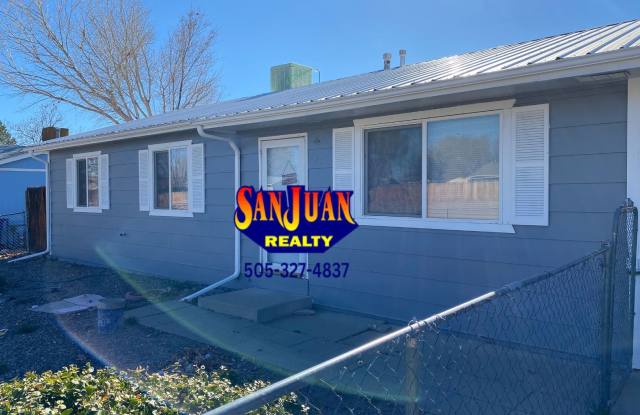 Beautifully Done Home Waiting For You... - 321 North 5th Street, Bloomfield, NM 87413 Beautifully Done Home Waiting For You... - 321 North 5th Street, Bloomfield, NM 87413