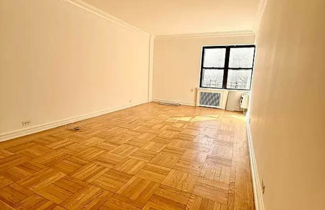 235 East 46th Street photos photos