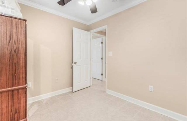Coastal 3 Bedroom Home Available Now! photos photos