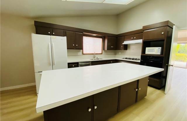 7023 Starstone Drive photos photos