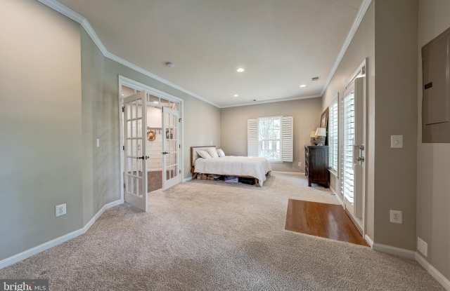 22739 BALDUCK Terrace Gallery 4