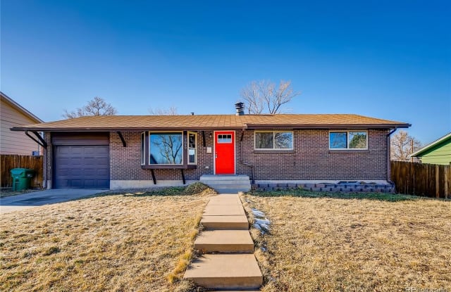 7059 S CHERRY DR - 7059 South Cherry Drive, Centennial, CO 80122