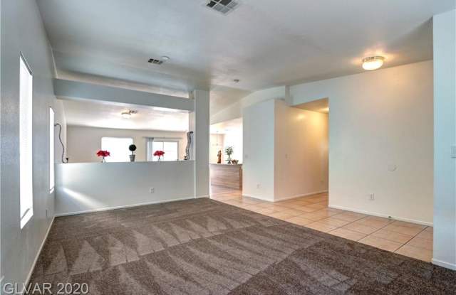 5232 SHASTA DAISY Street Gallery 3