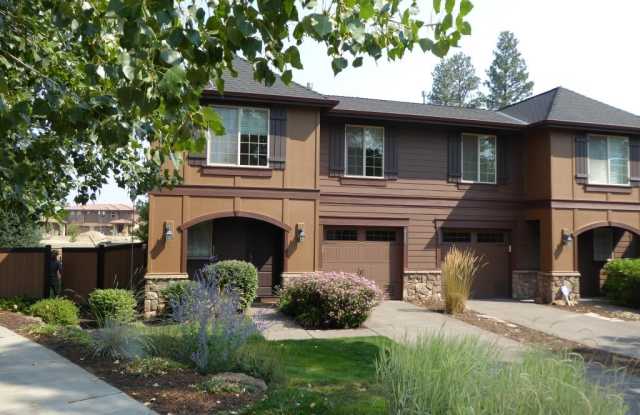 20254 ELLIE LANE, BEND, OREGON 97703 -WESTVIEW VILLAS  - $150. RENT REDUCTION!! Gallery 1