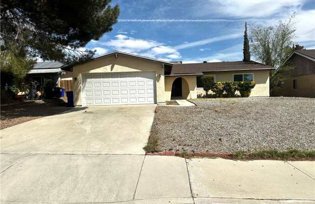 13692 Oakmont Drive photos photos