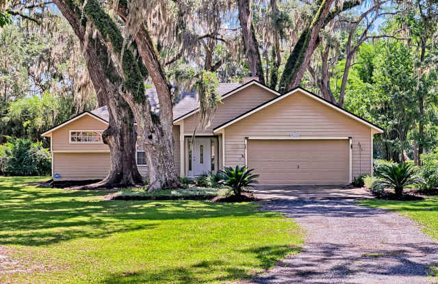Serene Country Living with Modern Upgrades – 3 Bed, 2 Bath Home on Over an Acre Near Gainesville photos photos