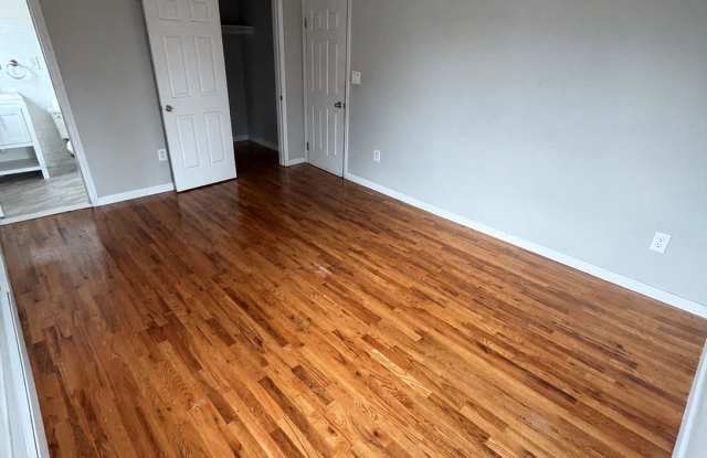 223-04 144th Avenue - 2 Gallery 2