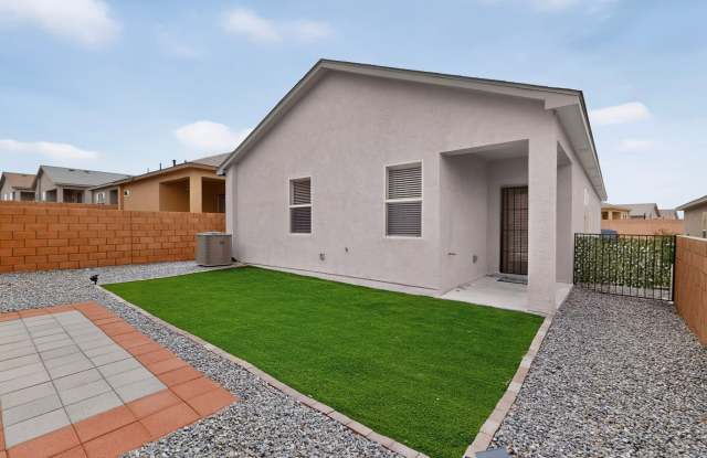 6460 Gannett Drive Northeast Gallery 3