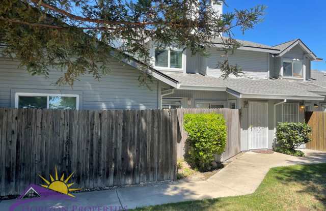 Spacious Two-story 2 Bed 2 Bath 1,564 Sq. Ft. North Sacramento Condo - 4269 Taylor Street, Sacramento, CA 95838