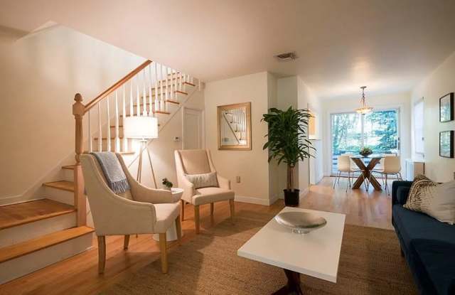 652 Prospect Street 3 Bed 1.5 Bath - Get One Month Free Rent! photos photos