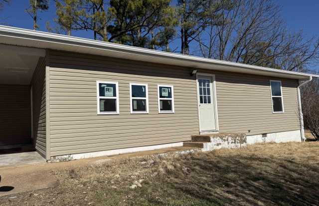 1225 Old Main Street photos photos