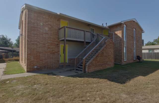 3239 S Illinois - Apt 1 photos photos 3239 S Illinois - Apt 1 photos photos